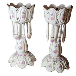 A Pair Of Victorian Ceramic Mantel Lusters Victorian Eara.